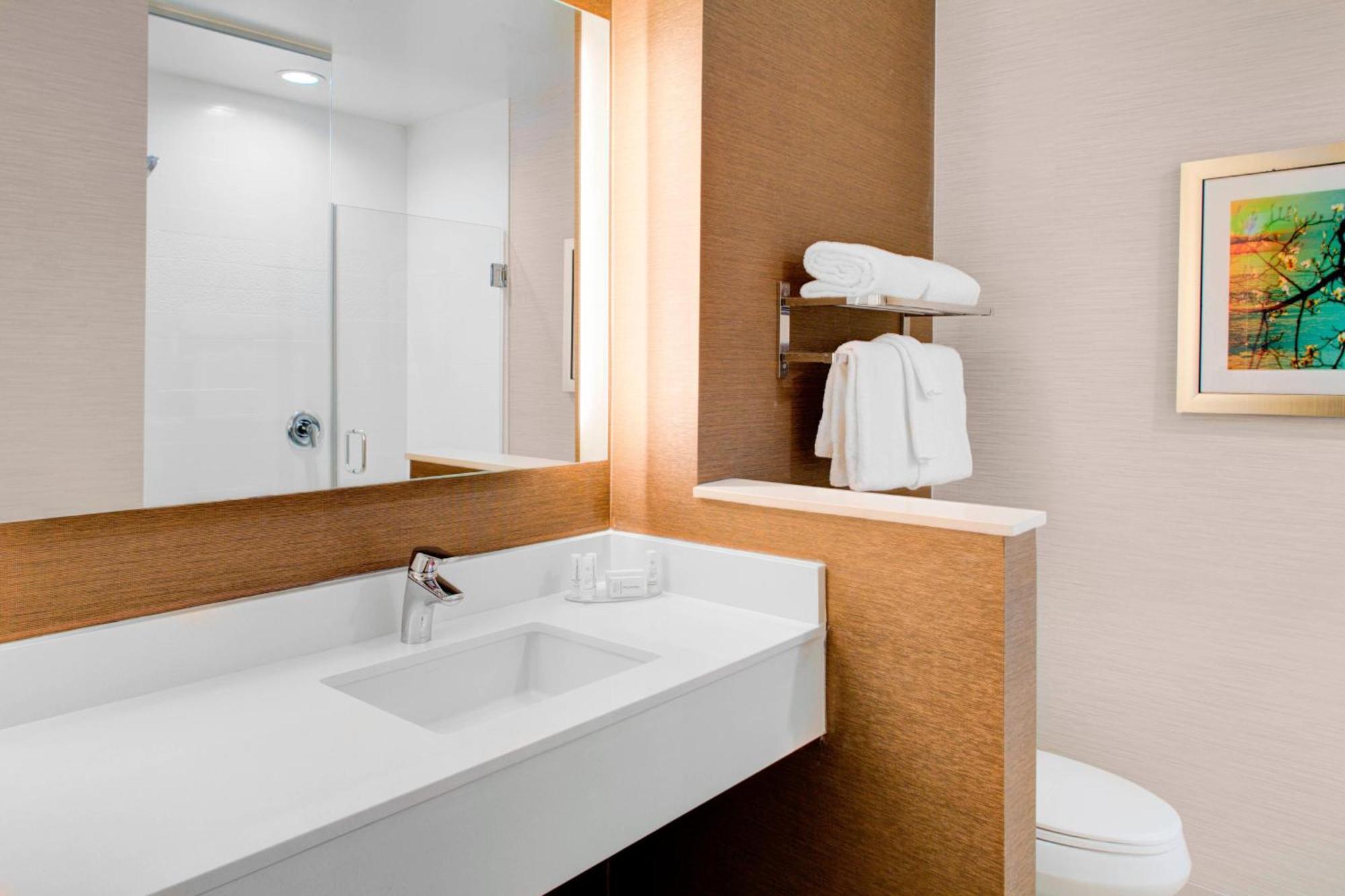 Fairfield Inn & Suites By Marriott Bakersfield North/Airport Zewnętrze zdjęcie