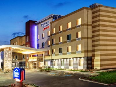Fairfield Inn & Suites By Marriott Bakersfield North/Airport Zewnętrze zdjęcie